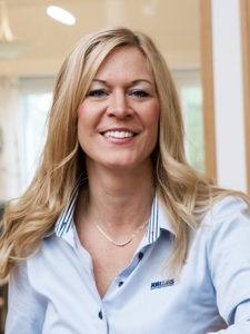 Jenny Syrén, Support Industri på Hallins